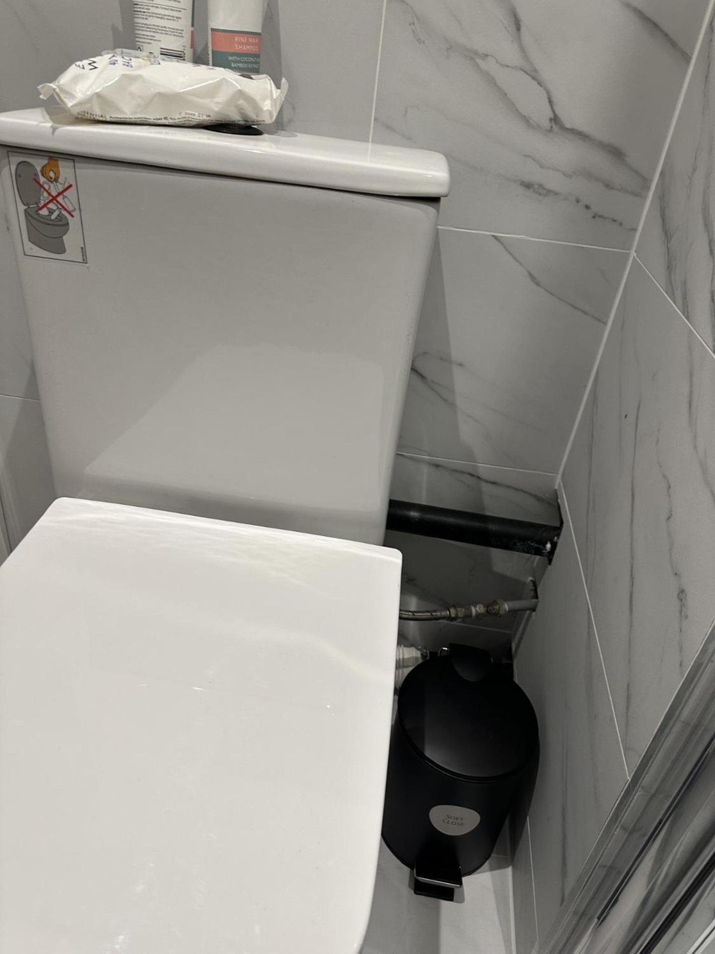 Brand New Suit Room 10 Min To Walk Central Line! Woodford Exterior photo