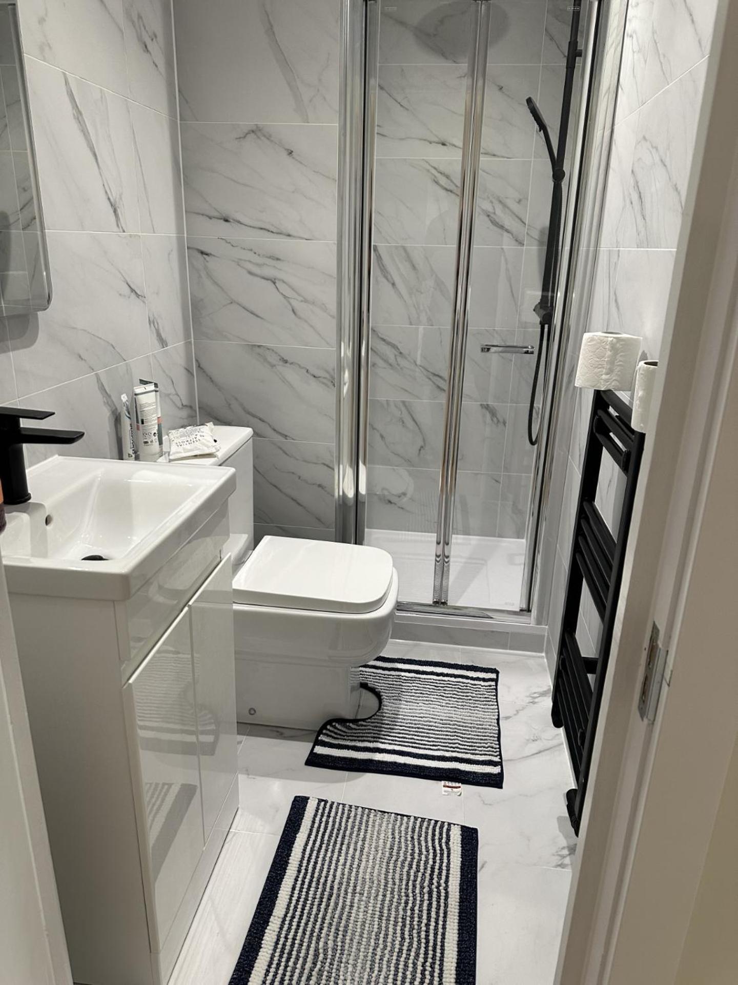 Brand New Suit Room 10 Min To Walk Central Line! Woodford Exterior photo