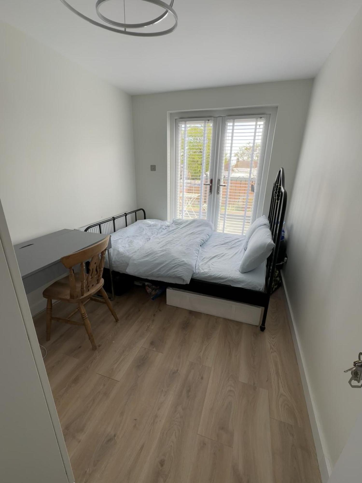 Brand New Suit Room 10 Min To Walk Central Line! Woodford Exterior photo